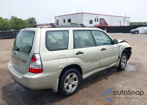 2006 Subaru Forester 2.5X из США, поврежденный, VIN JF1SG63696H705094